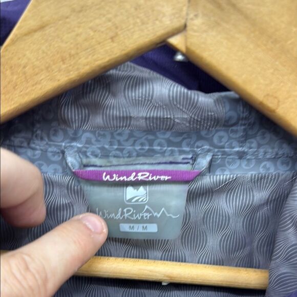 Women's Purple Windriver raincoat sz M - Picture 4 of 5